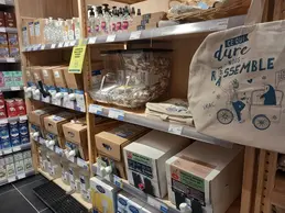 706-biocoop-montpellier-clemenceau-bio-magasin-vrac-liquide.webp